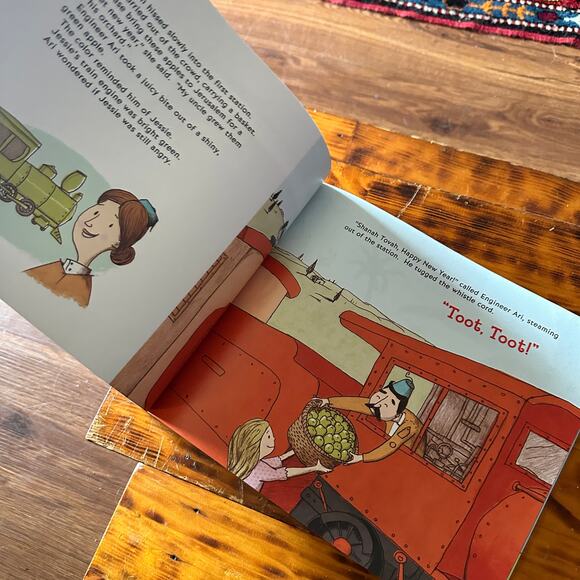 The Pj Library Engineer Ari & The Rosh Hashanah Ride Jewish Paperback Book - Picture 6 of 9